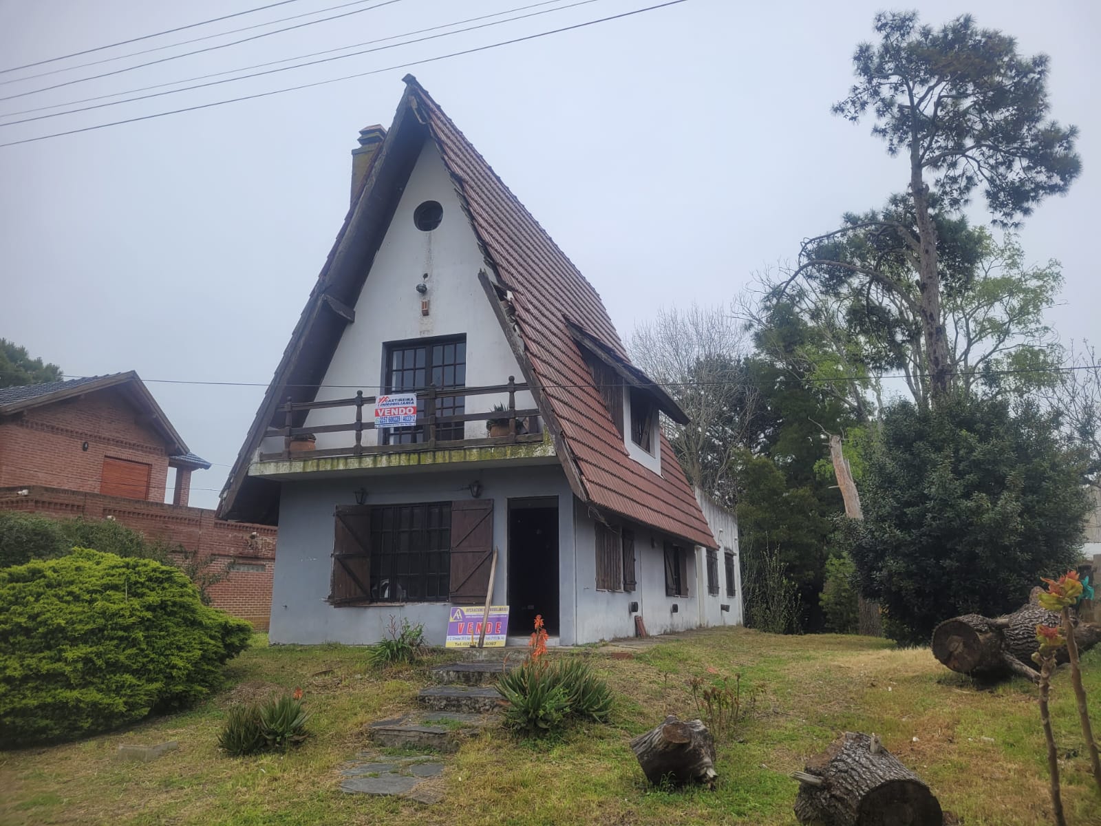 VIVIENDA SOBRE LOTE PROPIO! CASA TIPO ALPINA A REFACCIONAR EN BARRIO EZCURRA MEDRANO &#8211; TODOS LOS SERVICIOS