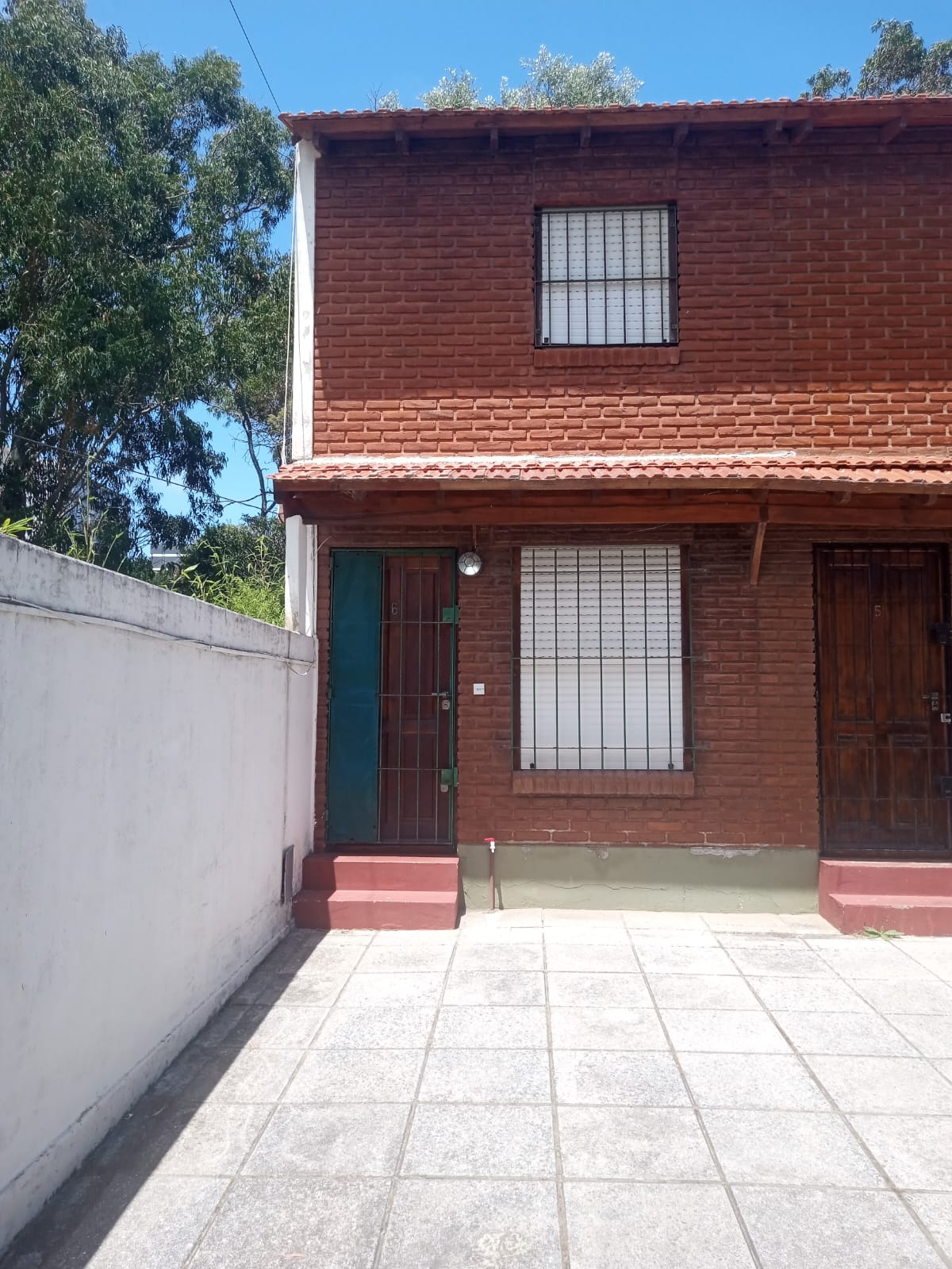 DUPLEX EN VENTA A SOLO 2 CUADRAS DEL MAR &#8211; OPORTUNIDAD!!!