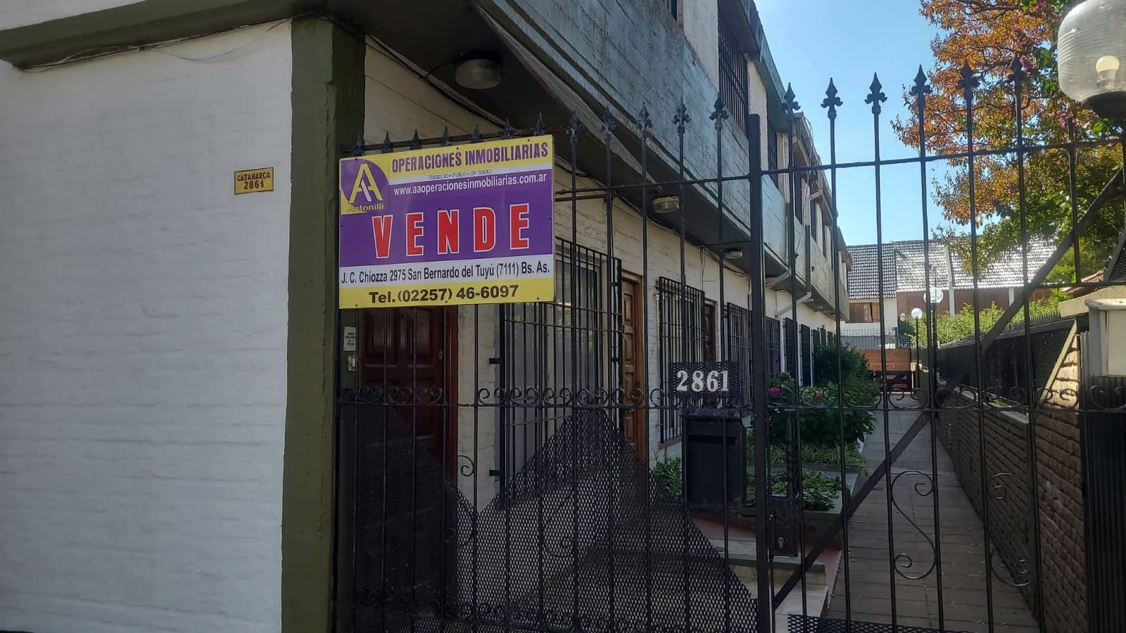 DUPLEX  A LA CALLE &#8211; EN PLENO CENTRO &#8211; A METROS DE AV SAN BERNARDO